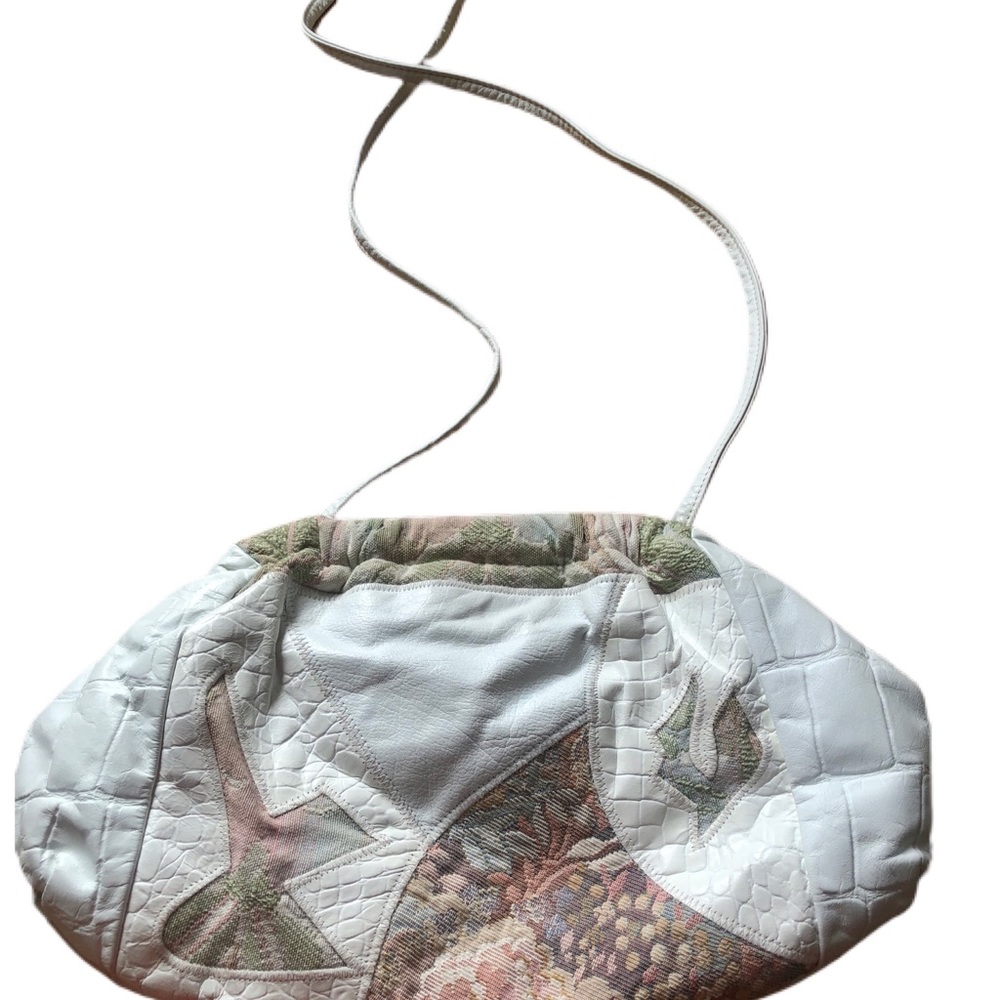 Vintage leather handbag